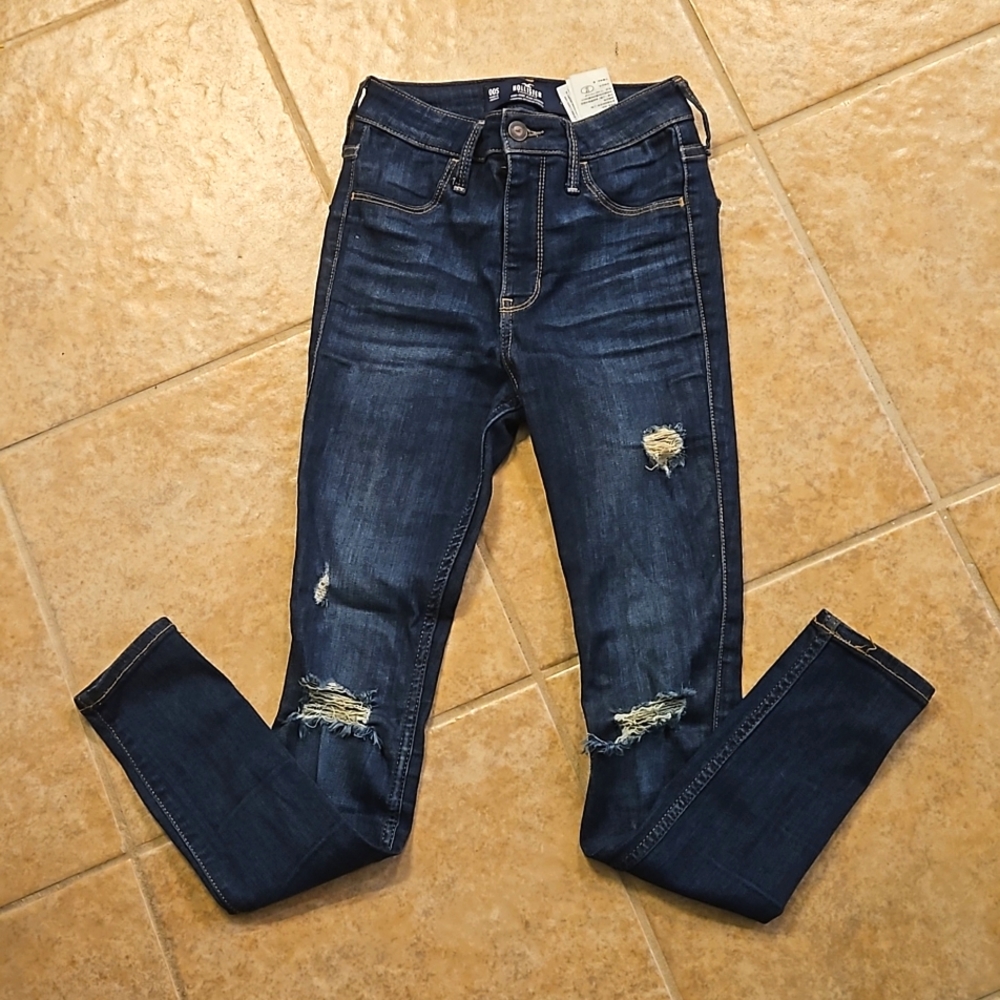Hollister high rise jeans, distressed leggings style W23 L26